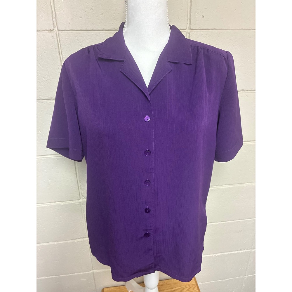 Donnkenny Classics Button Down Shirt Womens Medium Purple Short Sleeve